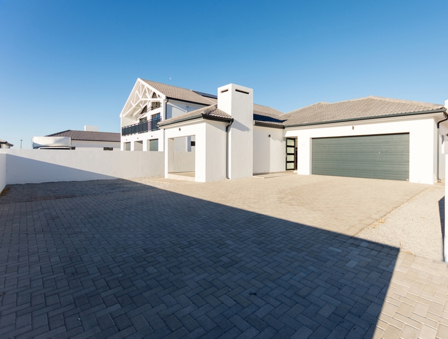 3 Bedroom Property for Sale in Sandy Point Western Cape